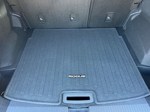 New 2026 Nissan Rogue SV AWD/4WD image 15