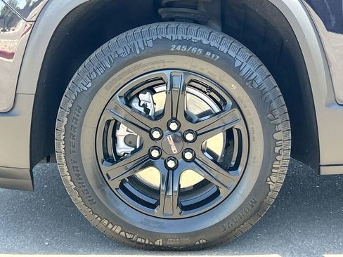 Used 2022 GMC Acadia AT4 w/ Preferred Package AWD/4WD image 33