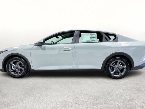 Used 2026 Kia K4 FWD image 7