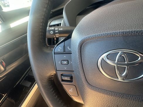 Used 2024 Toyota bZ4X XLE w/ Weather Package image 19