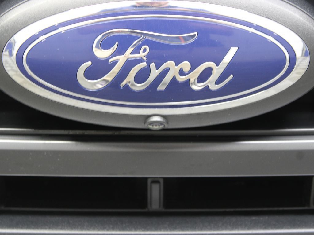 Used 2023 Ford F150 Lariat w/ Equipment Group 502A High AWD/4WD image 56