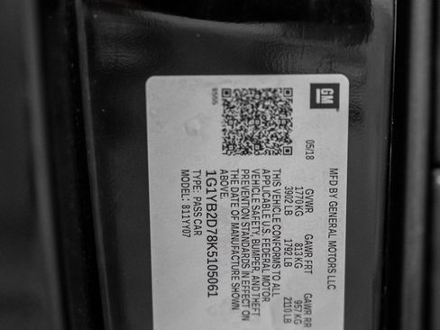 Used 2019 Chevrolet Corvette Stingray Coupe w/ Carbon Flash Badge Package image 61