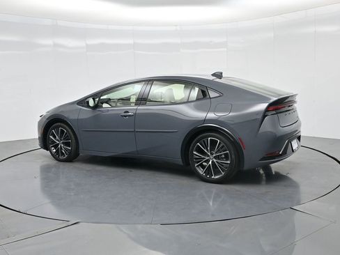 Used 2024 Toyota Prius XLE image 5