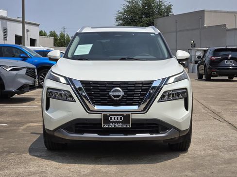 Used 2023 Nissan Rogue SL w/ SL Premium Package FWD image 4
