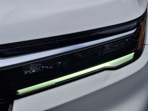 Certified 2023 Honda Pilot Elite image 9