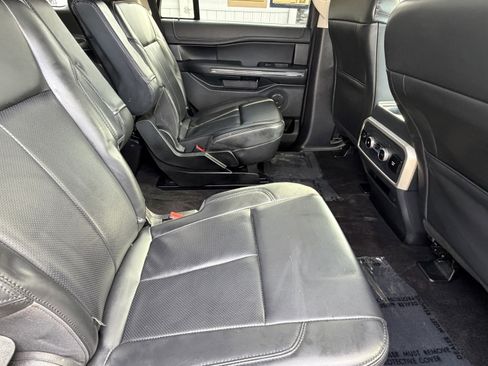 Used 2022 Ford Expedition XLT AWD/4WD image 40