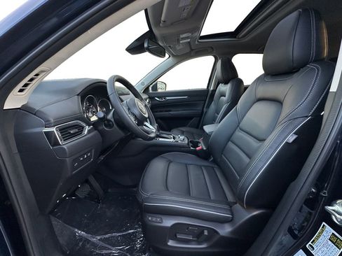 New 2025 MAZDA CX-5 AWD 2.5 S w/ Preferred Package image 9