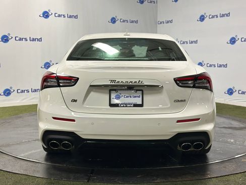 Used 2024 Maserati Ghibli Modena Q4 AWD/4WD image 4