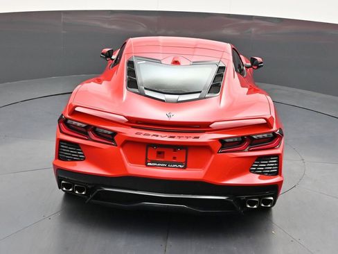 Used 2021 Chevrolet Corvette Stingray Premium Cpe w/ Z51 Performance Package image 17