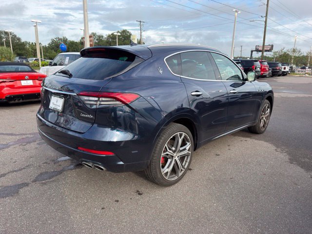 Used 2023 Maserati Levante GT AWD/4WD image 4