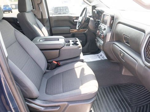 Used 2020 Chevrolet Silverado 1500 LT w/ All-Star Edition image 37