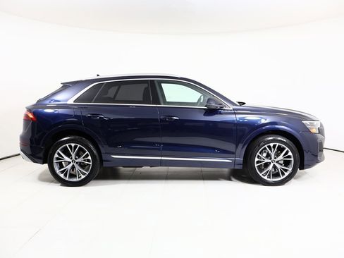 Used 2024 Audi Q8 Premium Plus image 18