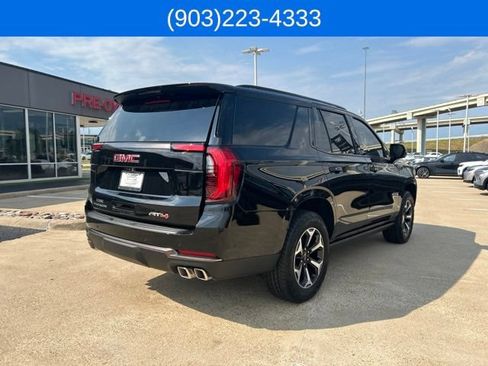 Used 2026 GMC Yukon AT4 Ultimate w/ LPO, Floor Liner Package AWD/4WD image 15