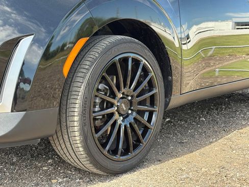 Used 2024 Kia Soul LX w/ Option Group 015 FWD image 9