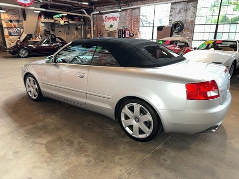 Used 2005 Audi S4 Cabriolet AWD/4WD image 6