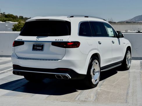 New 2026 Mercedes-Benz GLS 63 AMG 4MATIC image 14