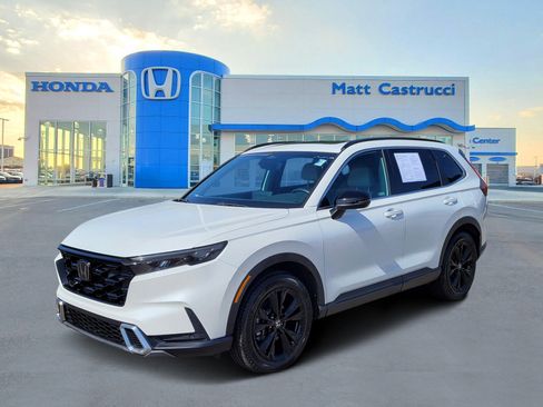 Used 2023 Honda CR-V Sport Touring image 2