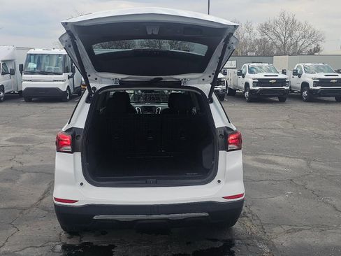 Used 2023 Chevrolet Equinox LT image 7