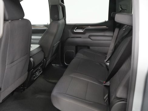 Used 2026 Chevrolet Silverado 1500 LT AWD/4WD image 21