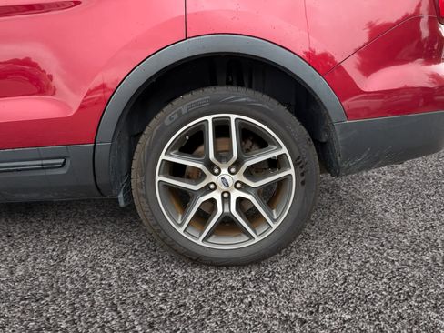 Used 2016 Ford Explorer Sport w/ Equipment Group 401A image 15