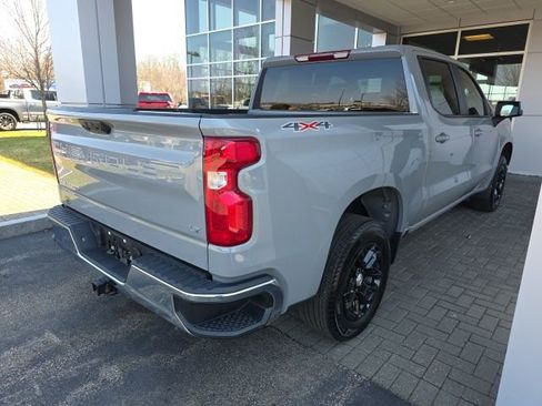 Used 2024 Chevrolet Silverado 1500 LT image 5