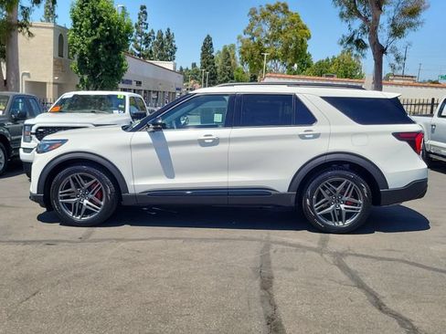 Used 2026 Ford Explorer ST w/ Sun And Sound Package AWD/4WD image 31