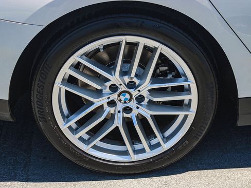 Used 2024 BMW 530i w/ Convenience Package RWD image 12