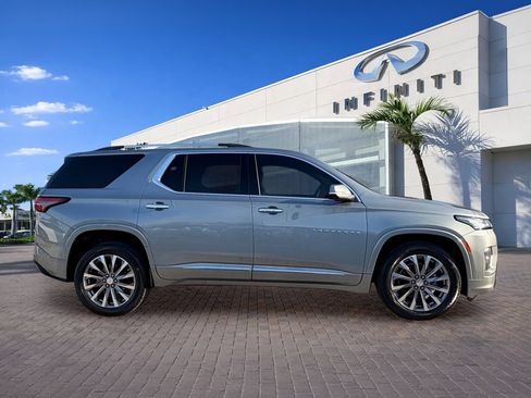 Used 2023 Chevrolet Traverse Premier AWD/4WD image 8