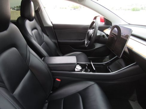 Used 2020 Tesla Model 3 Long Range AWD/4WD image 8