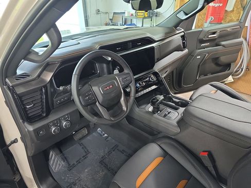 New 2026 GMC Sierra 1500 AT4 w/ AT4 Premium Package AWD/4WD image 15