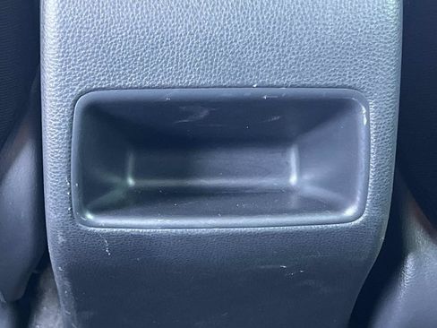 Used 2019 Toyota Corolla SE FWD image 16