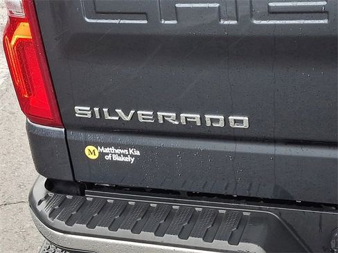 Used 2021 Chevrolet Silverado 1500 LTZ image 30