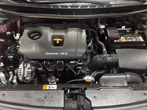Used 2017 Kia Forte LX FWD image 33