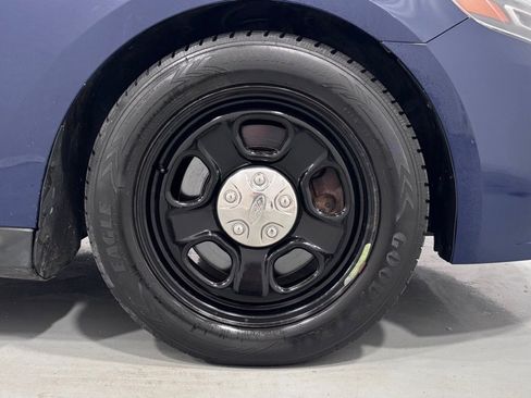 Used 2015 Ford Taurus Police Interceptor AWD image 32