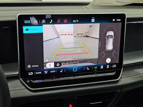 New 2026 Volkswagen Tiguan SE R-Line FWD image 19