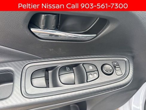 Certified 2025 Nissan Versa SV w/ Trunk Package FWD image 11