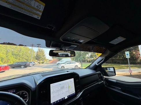 Used 2022 Ford F150 XLT w/ Equipment Group 302A High image 20