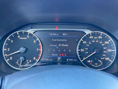 Used 2025 Nissan Altima 2.5 SR image 15