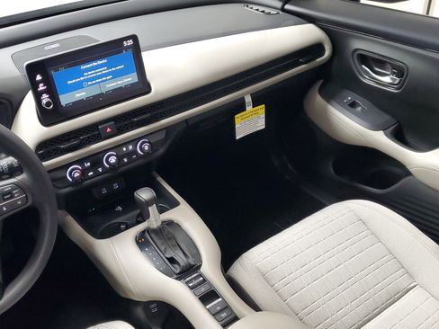Certified 2026 Honda HR-V LX image 13