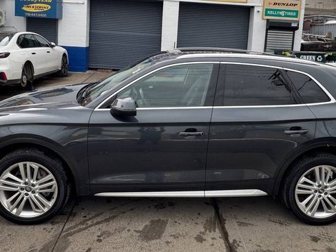 Used 2018 Audi Q5 2.0T Premium Plus w/ Premium Plus Package AWD/4WD image 8
