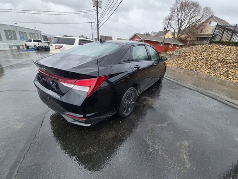 Used 2021 Hyundai Elantra SEL image 7