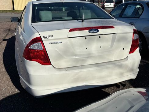 Used 2011 Ford Fusion S image 4