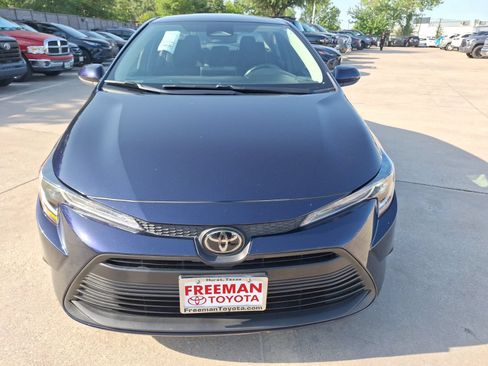 Used 2026 Toyota Corolla LE FWD image 9