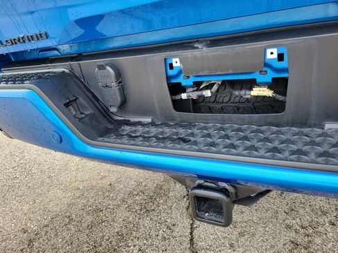Certified 2023 Chevrolet Colorado LT w/ LT Convenience Package III AWD/4WD image 10