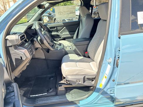 New 2026 Toyota Tacoma SR5 image 15