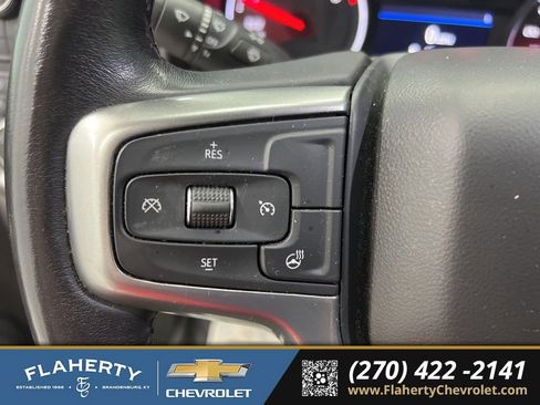 Used 2020 Chevrolet Silverado 1500 LT Trail Boss AWD/4WD image 28