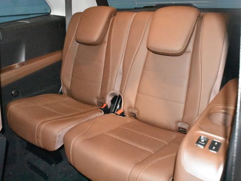 New 2026 Mercedes-Benz GLS 450 4MATIC image 20