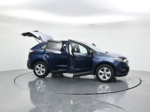 Used 2017 Ford Edge SE FWD image 49