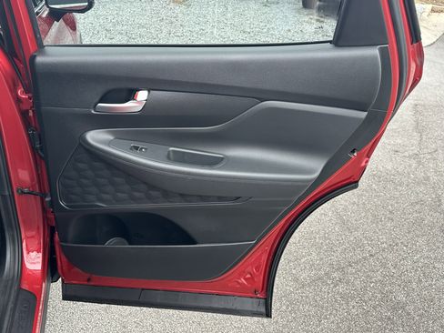 Used 2020 Hyundai Santa Fe SEL image 17