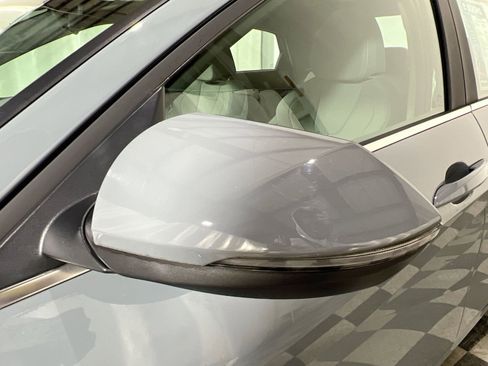 Used 2022 Hyundai Elantra SEL w/ Convenience + Premium Package image 12